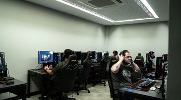 tải game 8Day